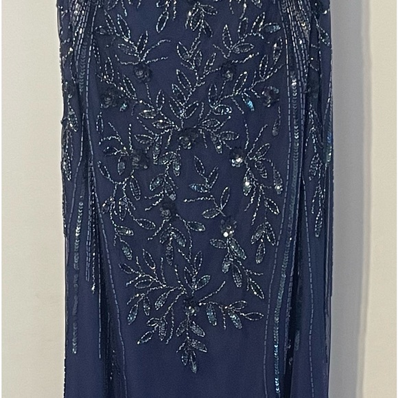 Mother of the Bride Gown, Prom, Evening MGNY Gown Size 4 Navy Blue, Beaded - Picture 4 of 5